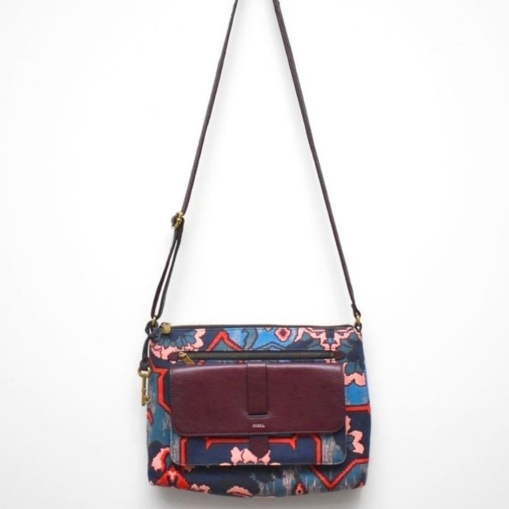 Fossil Kinley Crossbody in Textile and Leather Combo